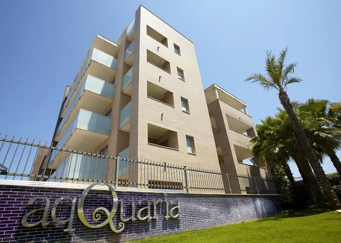 阿夸里亚伊贝索尔水疗酒店 酒店 萨洛