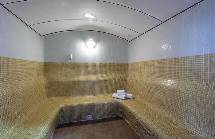 阿夸里亚伊贝索尔水疗酒店 5*